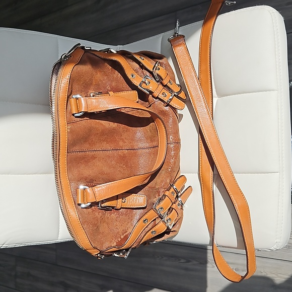 RARE Vintage Michael Kors Milo distressed leather satchel/crossbody - Picture 13 of 16